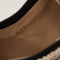 مملوكة مسبقًا Chanel Beige/ Black Tweed and Leather Cap Toe CC Low Top Sneakers Size 39.5