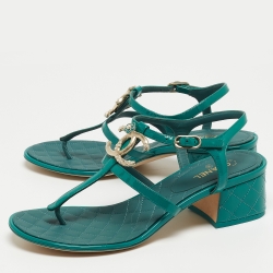 Pre Owned Chanel Green Patent Leather Embellished CC T-Bar Ankle Strap Sandals Size 39.5