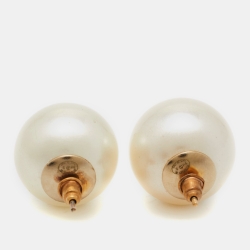 Pre Owned Chanel CC Faux Pearl Gold Tone Stud Earrings