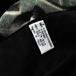 Pre Owned Chanel  Black and Green CC Logo Velvet Scarf