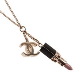 مملوكة مسبقًا Chanel CC Lipstick Charm Necklace