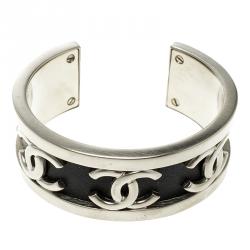 Pre Owned Chanel CC Black Leather Silver Tone Open Cuff Bracelet
