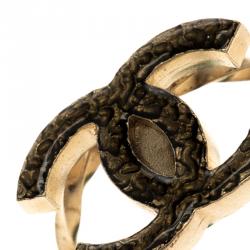 مملوكة مسبقًا خاتم شانيل CC إيناميل ذهبي اللون مقاس 54