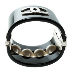Pre Owned Chanel CC Faux Pearl Black Resin Wide Cuff Bracelet 