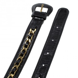 Pre Owned حزام شانيل كلاسيك جلد أسود بسلسلة 70 سم