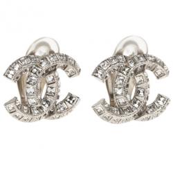 مملوكة مسبقًا Chanel CC Crystal Earrings