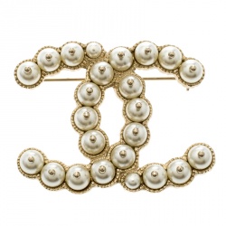 Pre Owned Chanel CC Faux Pearl Gold Tone Pin Brooch