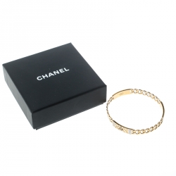 Pre Owned Chanel CC Crystal Textured Chain Link Gold Tone Bangle Bracelet