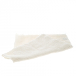 مملوكة مسبقًا Chanel Off White Cashmere and Silk Shirred Fringed Edge Scarf