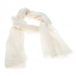 مملوكة مسبقًا Chanel Off White Cashmere and Silk Shirred Fringed Edge Scarf