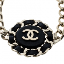Pre Owned Chanel CC Black Leather Gold Tone Chain Link Bracelet