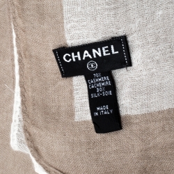 مملوكة مسبقًا Chanel Beige and Ecru CC Logo  Double Faced Cashmere and Silk Scarf