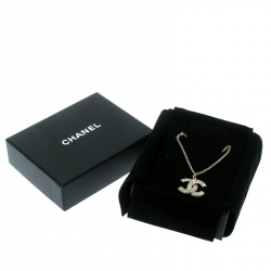Pre Owned Chanel CC Crystal Gold Tone Pendant Chain Necklace
