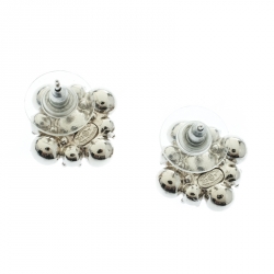 Pre Owned أقراط شانيل CC  فضية اللون مرصعة