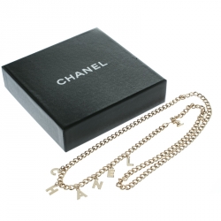 Pre Owned Chanel Logo Charm Gold Tone Chain Link Belt