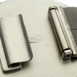 مملوكة مسبقًا Chanel CC Crystal Embellished Silver Tone Mesh Belt