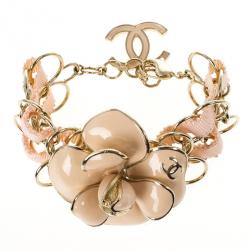 مملوكة مسبقًا Chanel Pink Camellia Bracelet