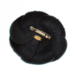 مملوكة مسبقًا Chanel Camellia Multicolor Tweed Leather Pin Brooch