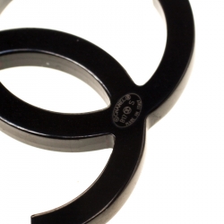 مملوكة مسبقًا Chanel Sapphire Blue Crystal Embellsihed Single Clip On Earring