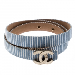 مملوكة مسبقًا حزام شانيل أزرق/أبيض قماش مخطط إبزيم CC مقاس 75 سم