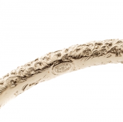 مملوكة مسبقًا Chanel CC Faux Pearl Floral Engraved Gold Tone Open Cuff Bracelet