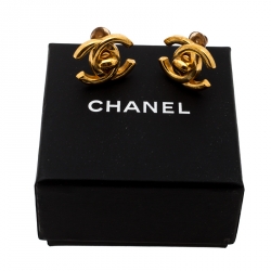 Pre Owned Chanel CC Turn Lock Gold Tone Clip-on Stud Earrings