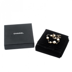 Pre Owned  سوار شانيل CC لؤلؤ صناعي وخرز ذهبي