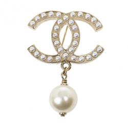 Pre Owned Chanel CC Pearl Drop Brooch
