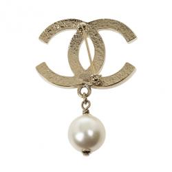 Pre Owned Chanel CC Pearl Drop Brooch