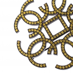 مملوكة مسبقًا Chanel CC Yellow Crystal Embellished Black Tone Pin Brooch