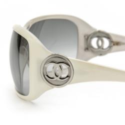 مملوكة مسبقًا Chanel 6023 White Metal CC Logo Woman Sunglasses
