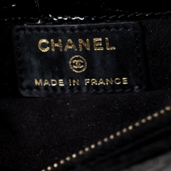 مملوكة مسبقًا جراب آيفون شانيل بسلسلة جلد تمساح أسود