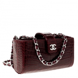 Pre Owned جراب آيفون شانيل جلد تمساح أحمر