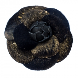 مملوكة مسبقًا Chanel Paris Dallas Navy Blue Gold Tone Camellia Brooch