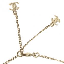 مملوكة مسبقًا Chanel CC Crystal Signature Floral Pendant Necklace