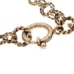 Pre Owned سوار شانيل CC  بدلاية إيناميل أحمر ذهبي اللون