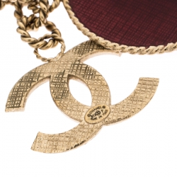 Pre Owned سوار شانيل CC  بدلاية إيناميل أحمر ذهبي اللون