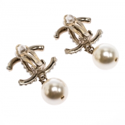 Pre Owned Chanel CC Faux Pearl Gold Tone Clip-on Drop Earrings