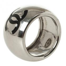 Pre Owned Chanel CC Black Heart Silver Tone Ring Size 52.5