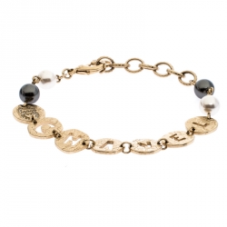 Pre Owned سوار شانيل ذهبي اللون مفرغ بدلالية وخرز