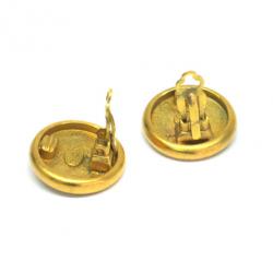 مملوكة مسبقًا Chanel Button Earrings