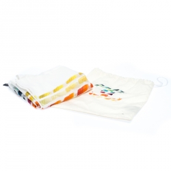 مملوكة مسبقًا Chanel White Colorama Print Cotton Scarf