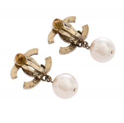 Pre Owned Chanel CC Pale Gold Tone Faux Pearl Drop Clip On Earrings