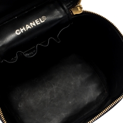 مملوكة مسبقًا حقيبة شانيل "فانيتي" شكل علبة جلد كافيار بني داكن