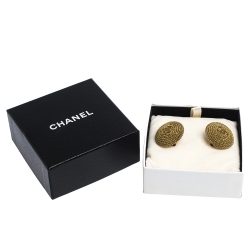 مملوكة مسبقًا Chanel CC Vintage Spiral Gold Tone Clip-On Stud Earrings