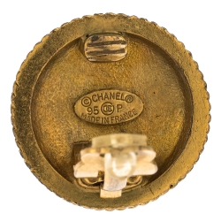 مملوكة مسبقًا Chanel CC Vintage Spiral Gold Tone Clip-On Stud Earrings