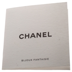 مملوكة مسبقًا Chanel CC Green Enamel Gold Tone Pin Brooch