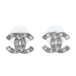 Pre Owned Chanel CC Silver Tone Crystal Stud Earrings