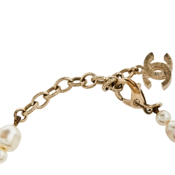 مملوكة مسبقًا Chanel Classic Short Off White Pearl Necklace