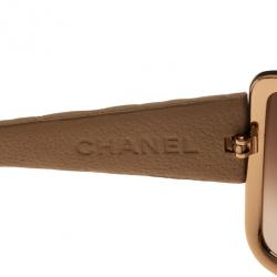 مملوكة مسبقًا Chanel Cream Quilted Leather 4155-Q Shield Sunglasses